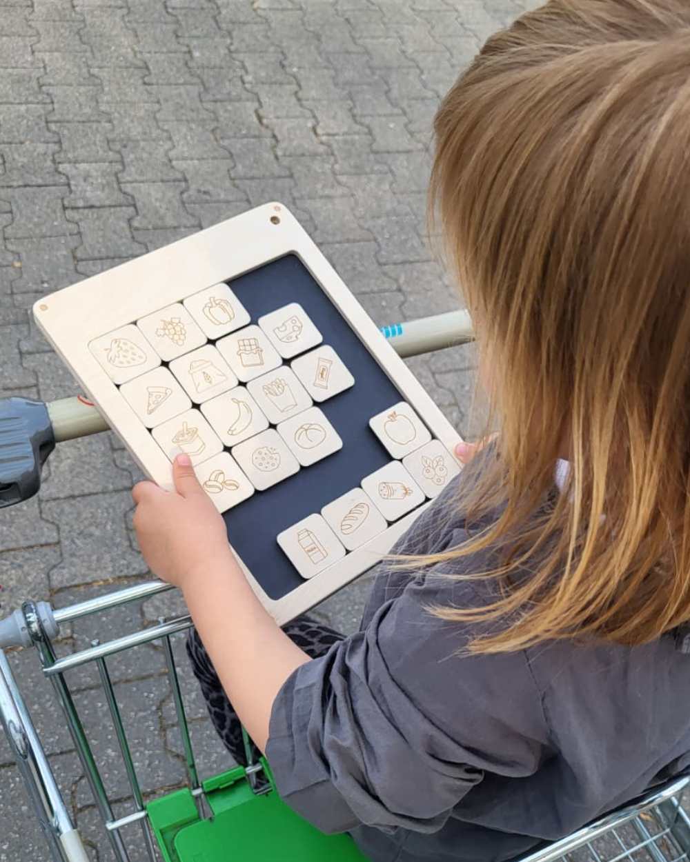 Der Alltagshelfer - das magnetische Einkaufsboard für Kinder